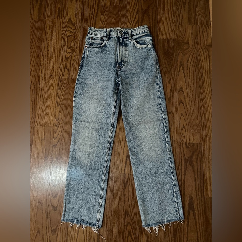 Abercrombie & Fitch The 90’s Straight Ultra High Rise - 24